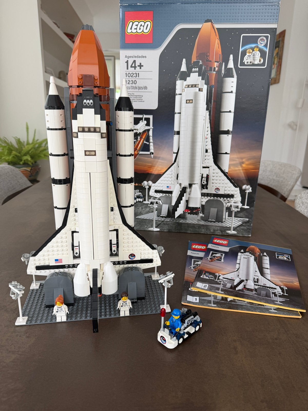 LEGO 10231 Space Shuttle – compleet met doos, Ophalen of Verzenden, Zo goed als nieuw
