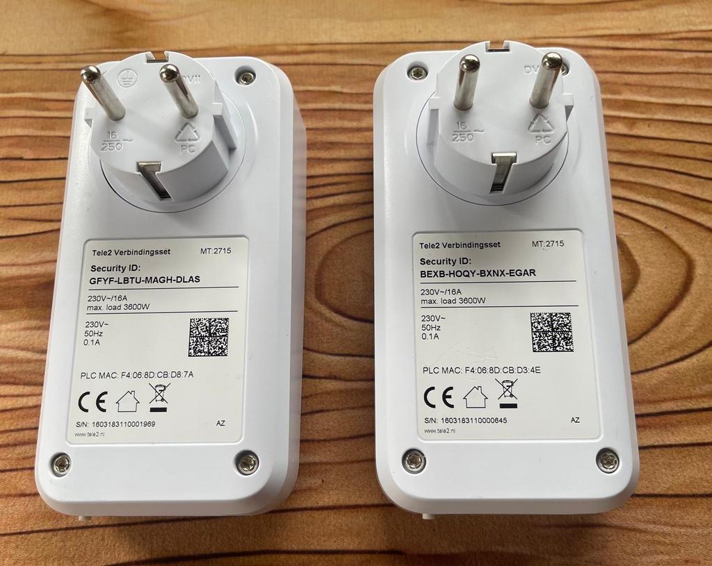 Tele2 Powerline Adapters (set), Computers en Software, Powerlines, Gebruikt, Ophalen of Verzenden