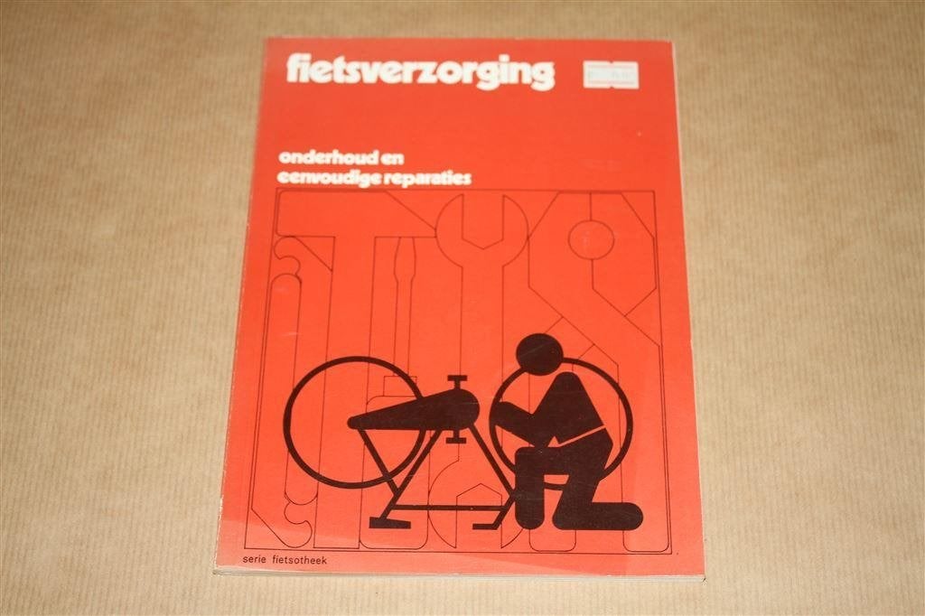 Fietsverzorging. Onderhoud en eenvoudige reparaties., Boeken, Ophalen of Verzenden, Gelezen, Overige onderwerpen