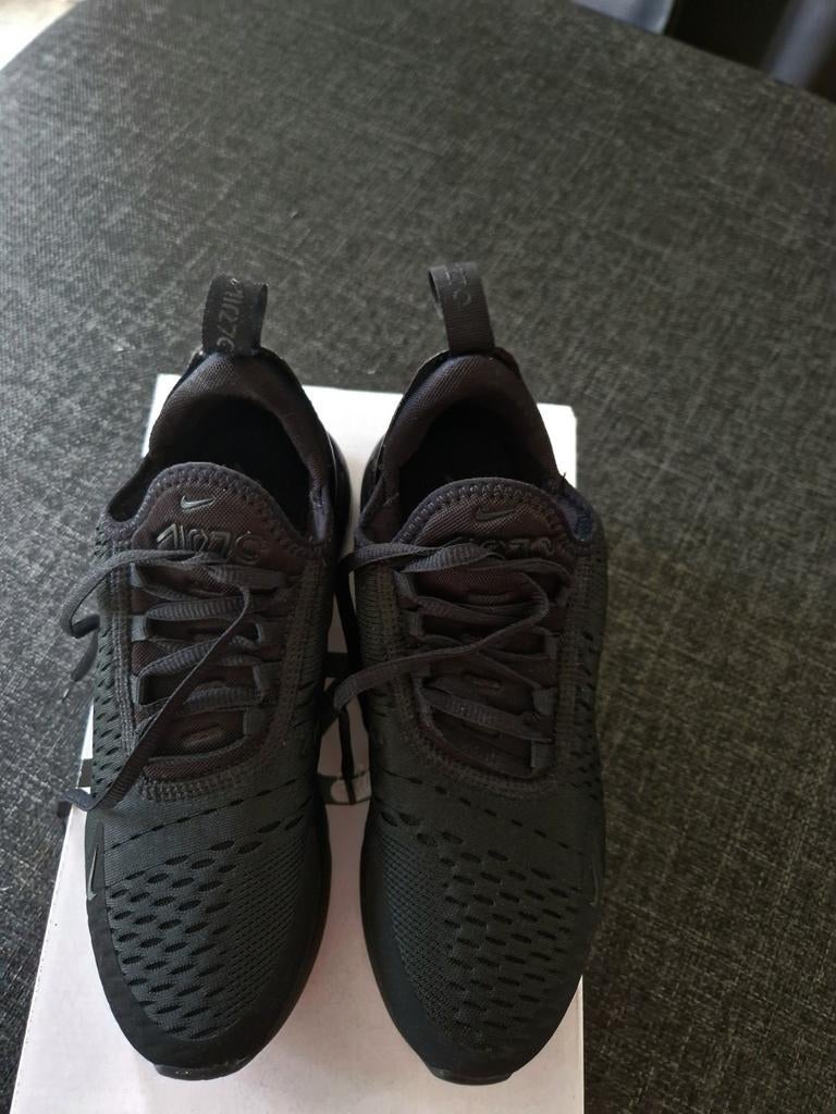 Nike air max 270 Maat 37, Kleding | Dames, Schoenen, Ophalen, Gedragen, Sneakers of Gympen