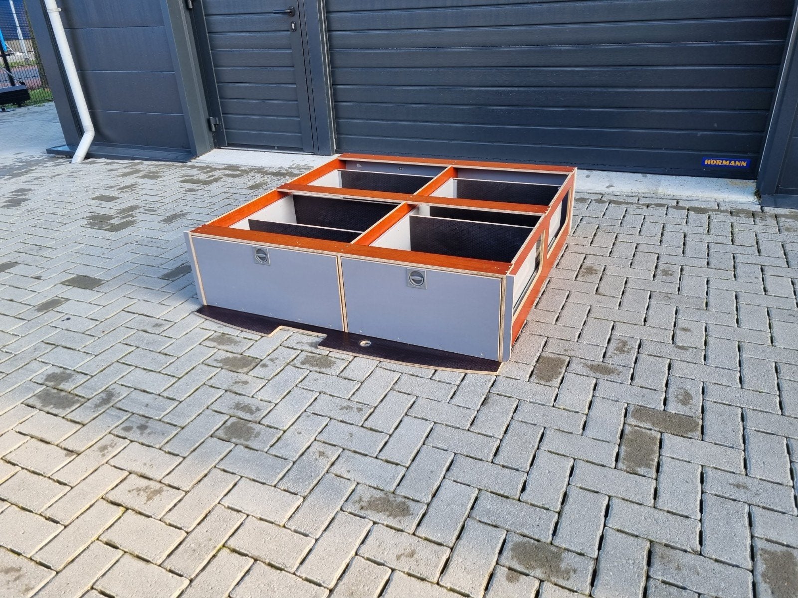 brover bedrijfswagen inrichting bedrijfswageninrichting, Ophalen