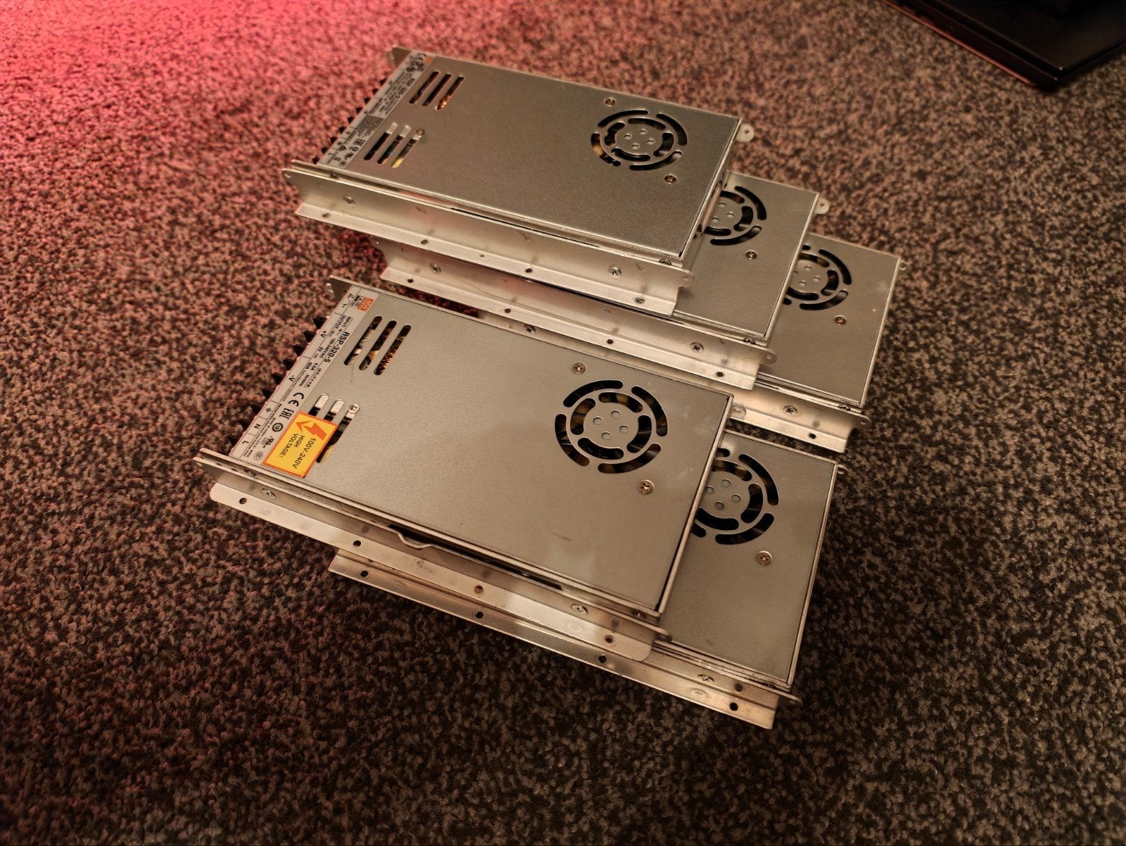 5x Mean Well RSP-320-5 Voedingen 5V 60A 300W, Ophalen of Verzenden, Gebruikt