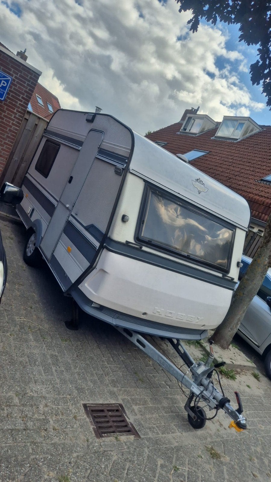caravan hobby 370 de luxe, met voortent, luifel en kooktent, Hobby, Omvormbare zithoek, Tot en met 3, Particulier