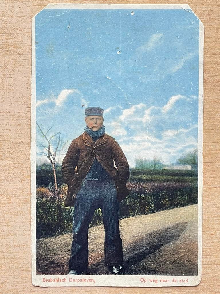 Brabantsch dorpsleven - naar de stad /militair 1918, Verzamelen, Ansichtkaarten | Themakaarten, Ophalen of Verzenden, Voor 1920