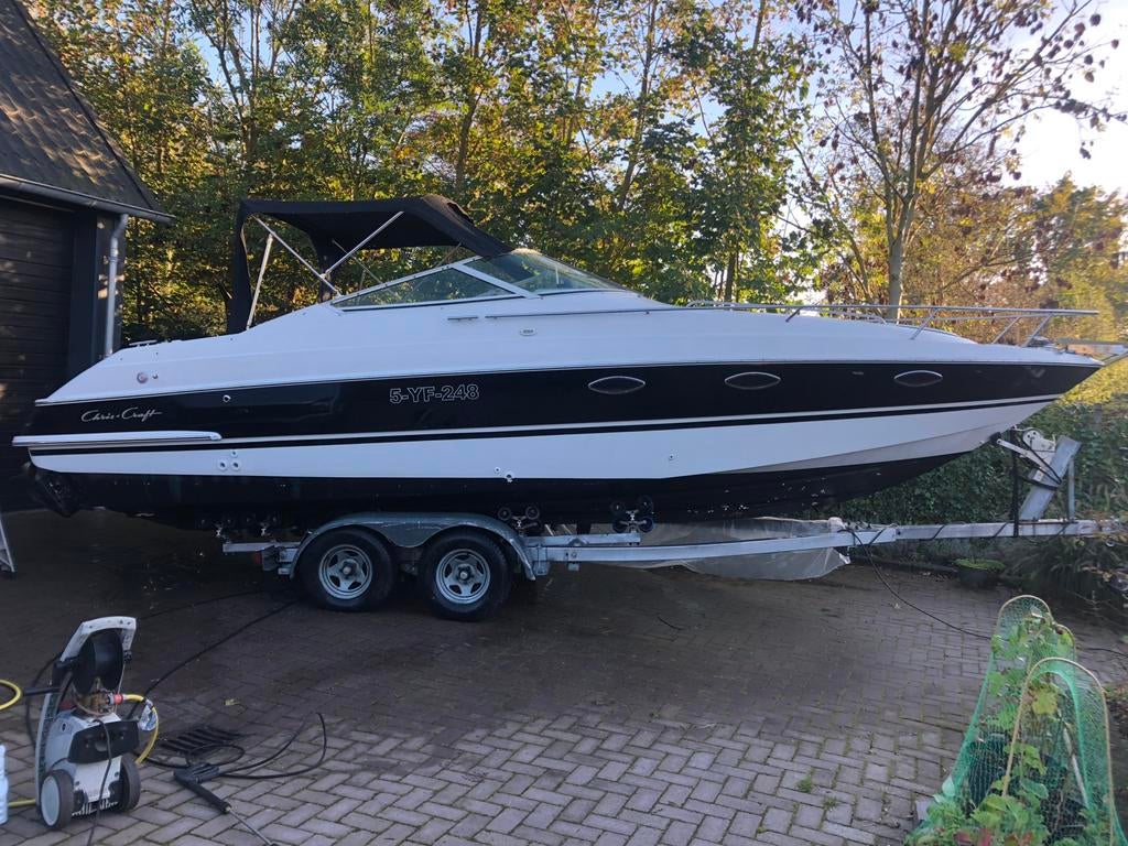 Chris craft 27 concept met stallings trailer, Watersport en Boten, Ophalen, Binnenboordmotor, Zo goed als nieuw, 200 pk of meer