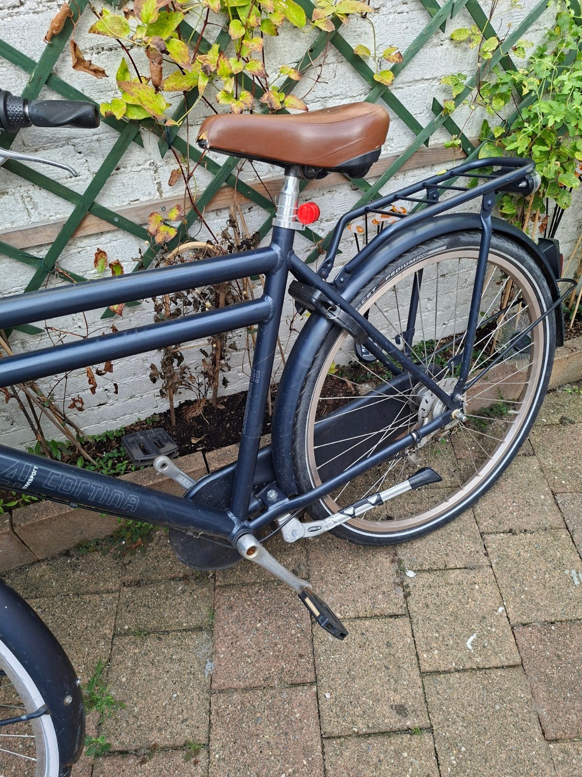 Cortina D4 Transportfiets - Gebruikt, Fietsen en Brommers, Fietsen | Dames | Damesfietsen, Terugtraprem, Versnellingen, Ophalen