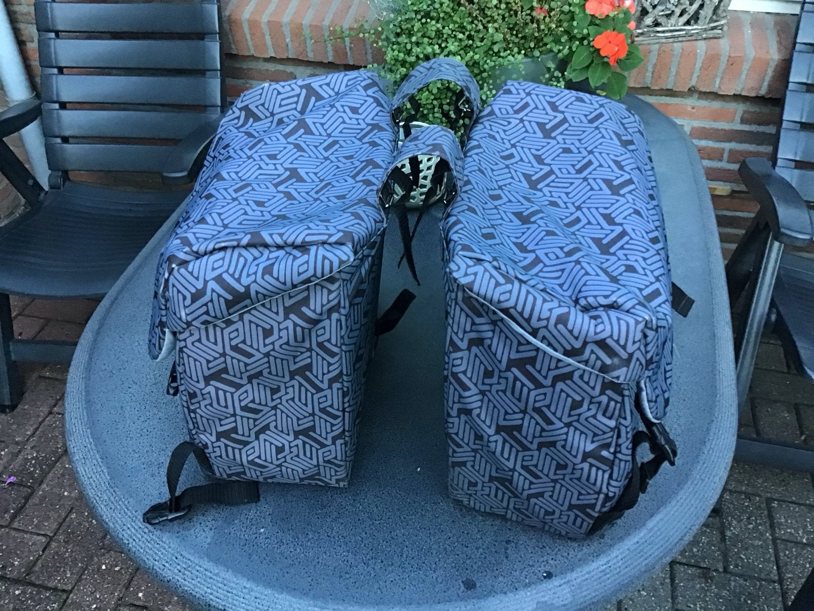 New Looxs dubbele fietstas met voorvak met ritssluiting, Ophalen of Verzenden, Gebruikt