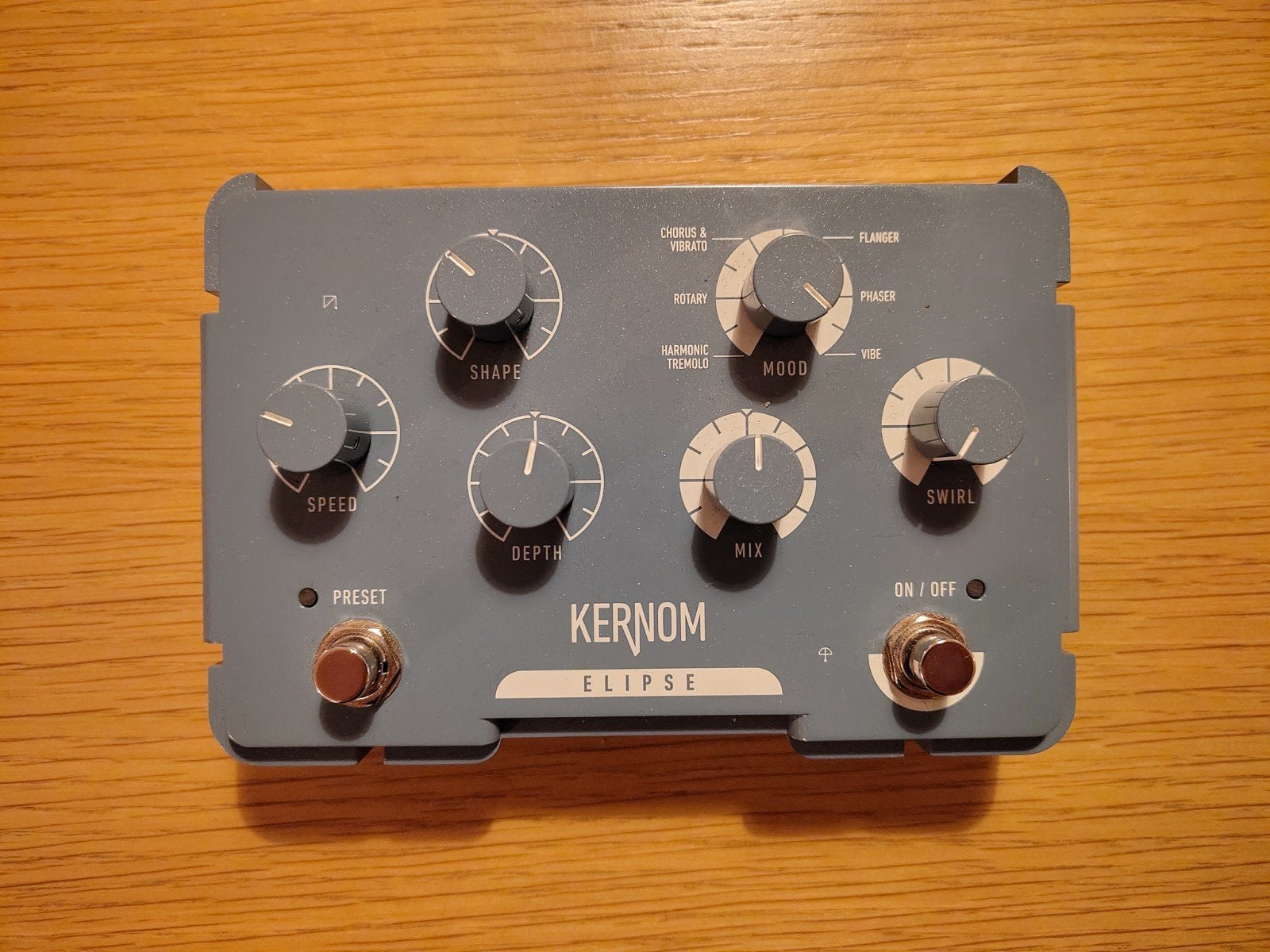 Kernom Elipse multi modulatie pedaal, Muziek en Instrumenten, Ophalen of Verzenden, Zo goed als nieuw, Overige typen