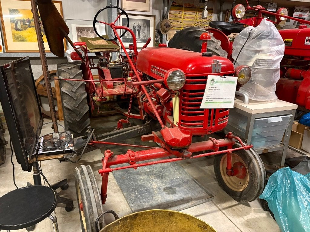 historische tractor, Gebruikt, Tot 2500, McCormick, Ophalen of Verzenden