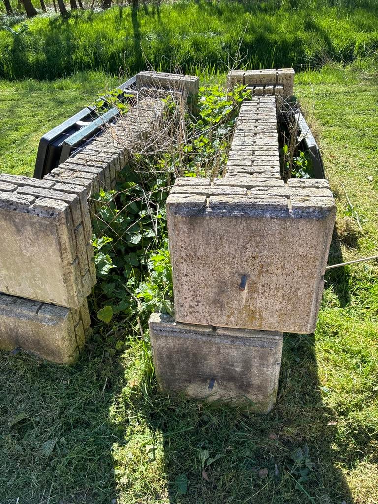 4 Betonnen Pilaren - Zwaar en Robuust, Huis en Inrichting, Woonaccessoires | Zuilen en Pilaren, Ophalen, Gebruikt