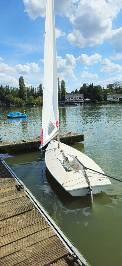 Laser ILCA 7 zeilboot met wegtrailer en strandtrailer, Ophalen, Laser, Gebruikt, Laser