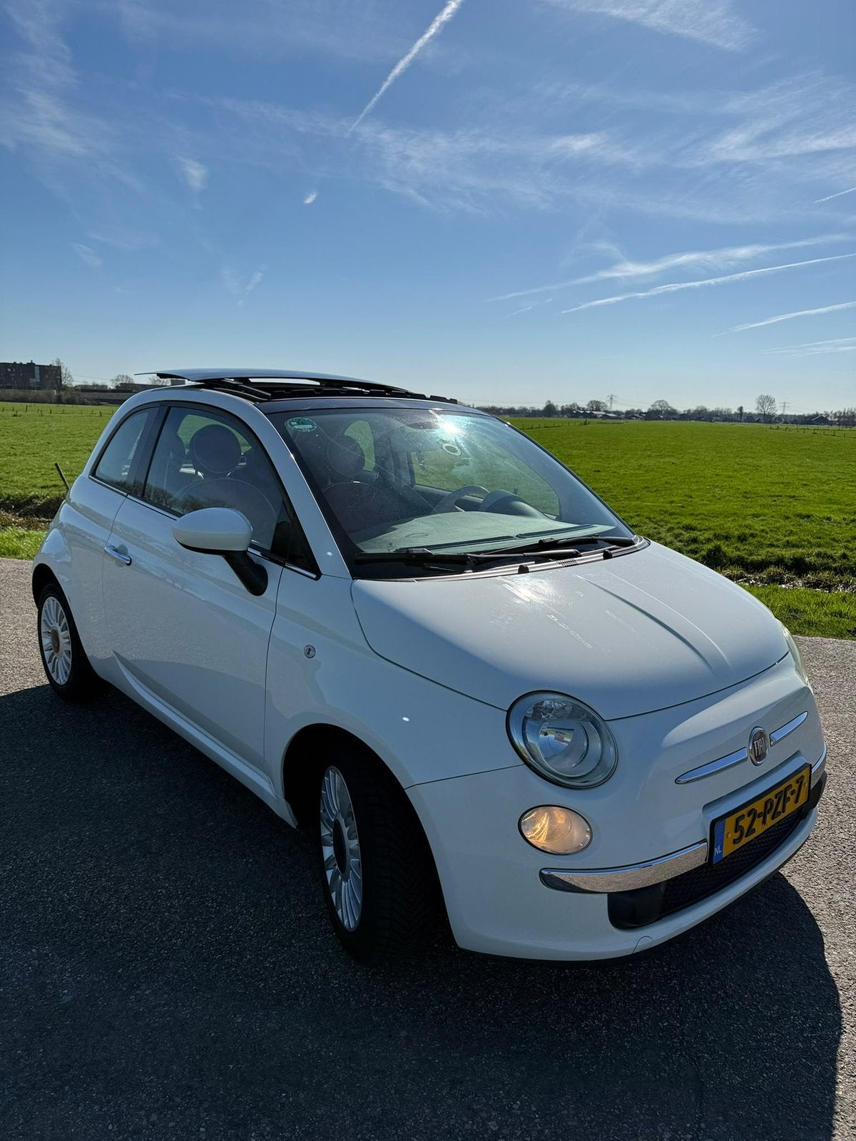 Fiat 500 1.2 Lounge 2011|Rood interieur|CarPlay  Panoramadak, Auto's, 1242 cc, 4 cilinders, 840 kg, Wit