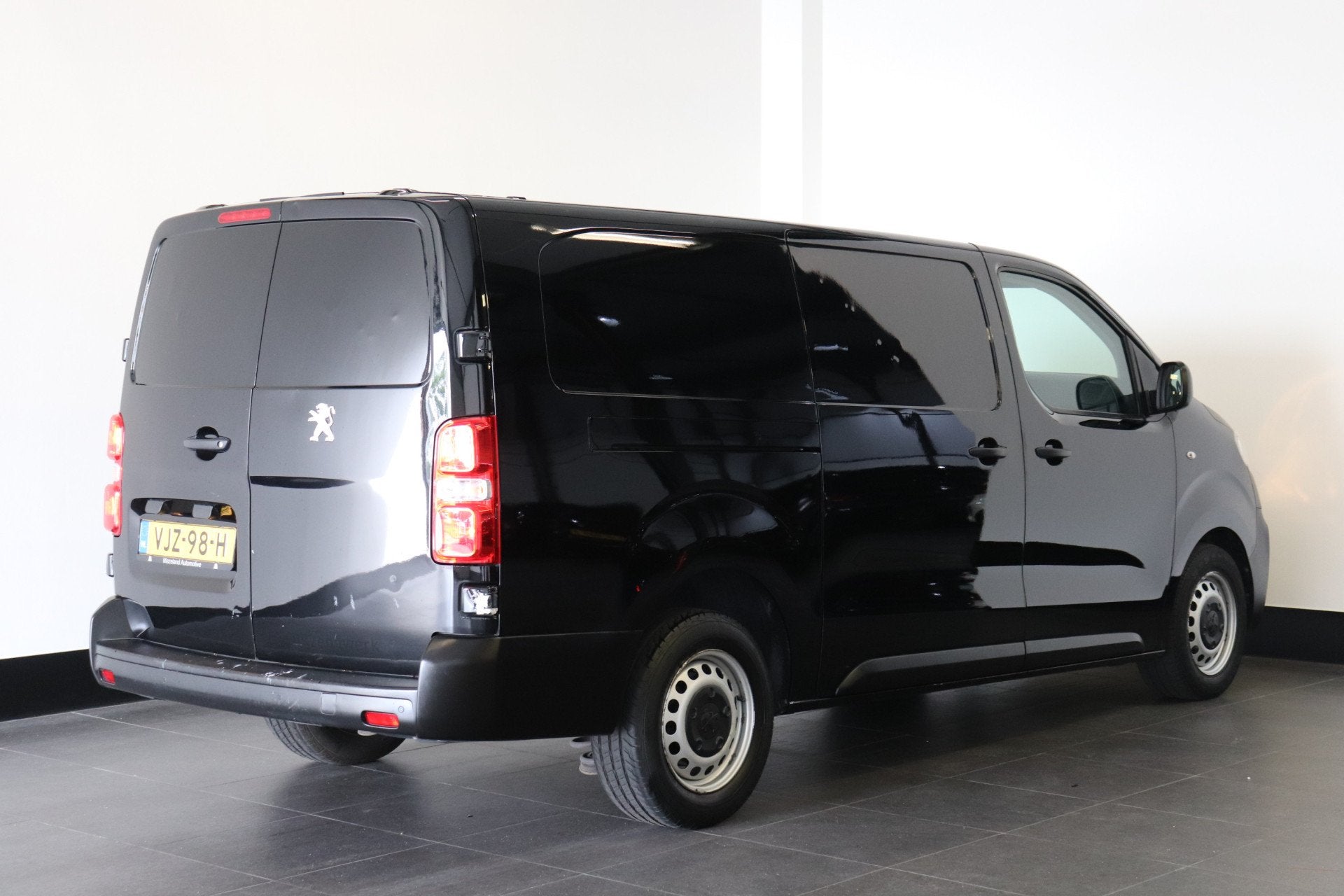 Peugeot Expert 1.5 BlueHDI EURO 6 - Airco - Navi - Cruise -, Auto's, Voorwielaandrijving, Gebruikt, 4 cilinders, Leder en Stof