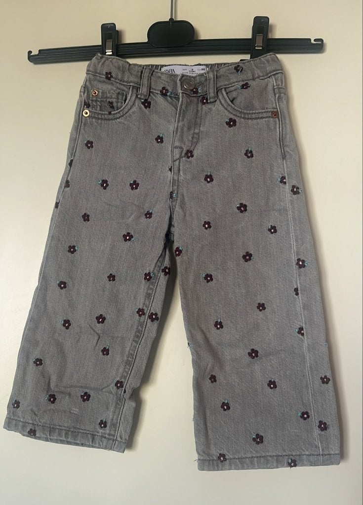 zara jeans bloem maat 98, Broek, Gebruikt, Zara, Verzenden