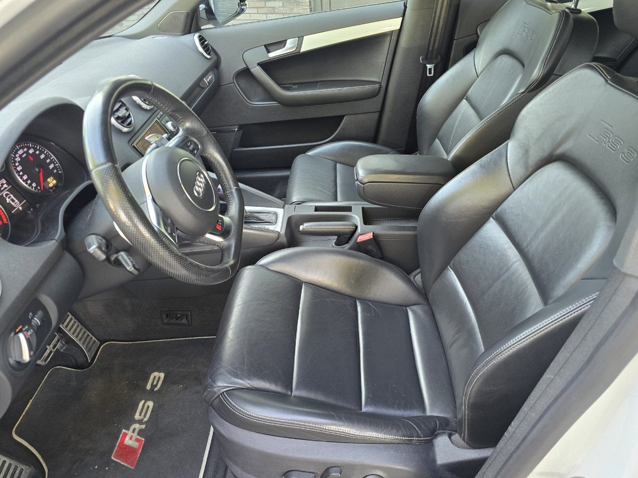 Quattro AUDI RS3 (bj 2011, automaat), Automaat, RS3, Bedrijf, 93 €/maand