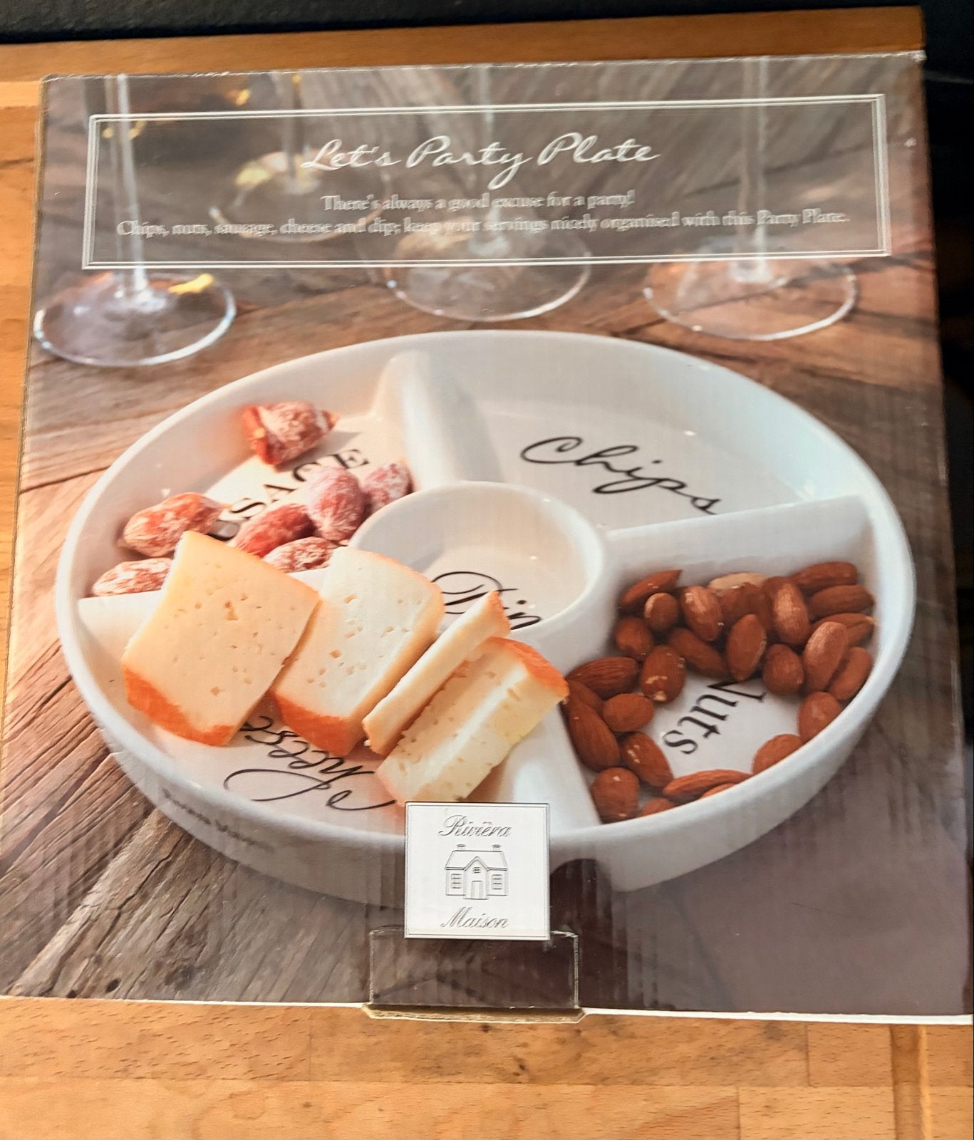 Riviera Maison Party Plate - Nieuw in doos, Ophalen, Keramiek, Nieuw, Schaal of Schalen