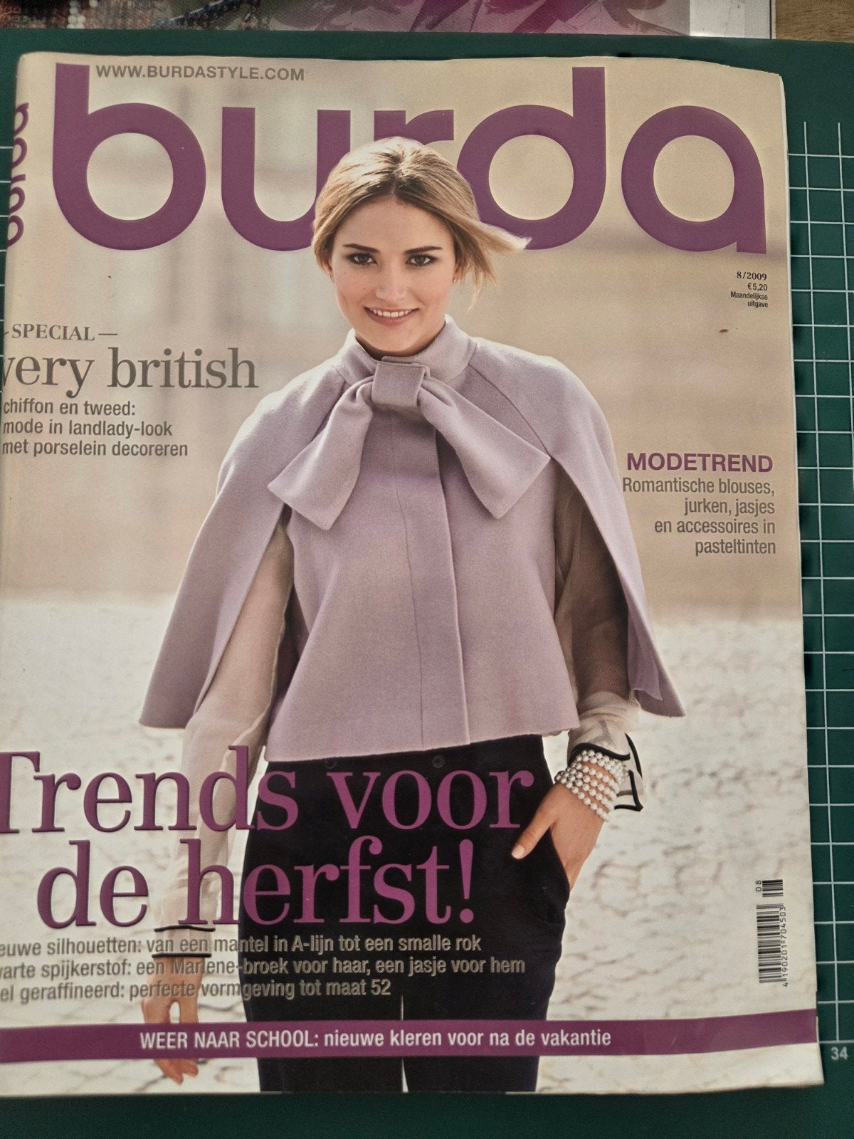 Burda Style 8/2009 - Trends voor de herfst, Overige typen, Vrouw, Nieuw, Burda