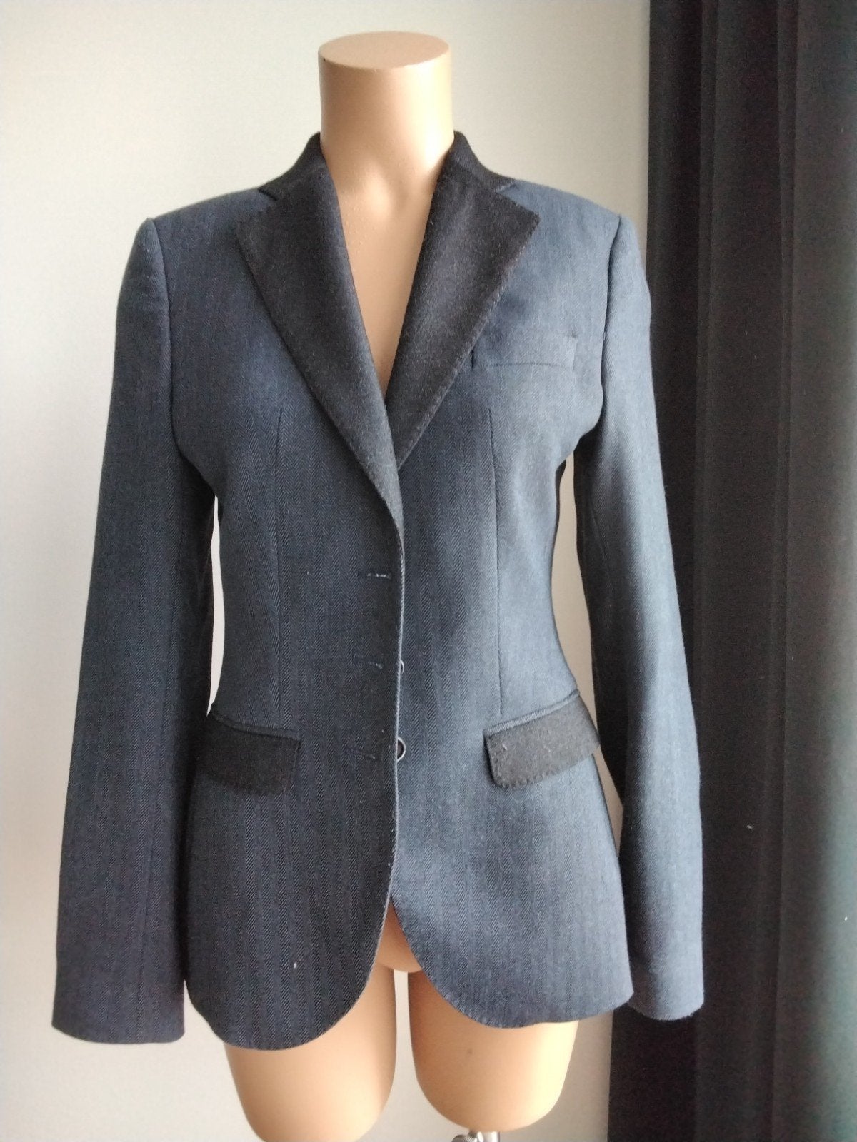 Cavallaro Napoli Jasje - blauw/Zwart, Maat 38/40 (M), Kleding | Dames, Jasjes, Kostuums en Pakken, Maat 38/40 (M), Cavallaro Napoli