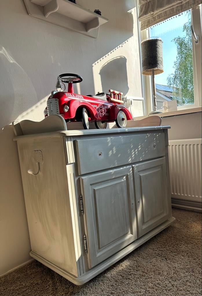 Commode met regal en bijpassende kast, Kinderen en Baby's, Kinderkamer | Commodes en Kasten, Gebruikt, 50 tot 70 cm, Ophalen of Verzenden