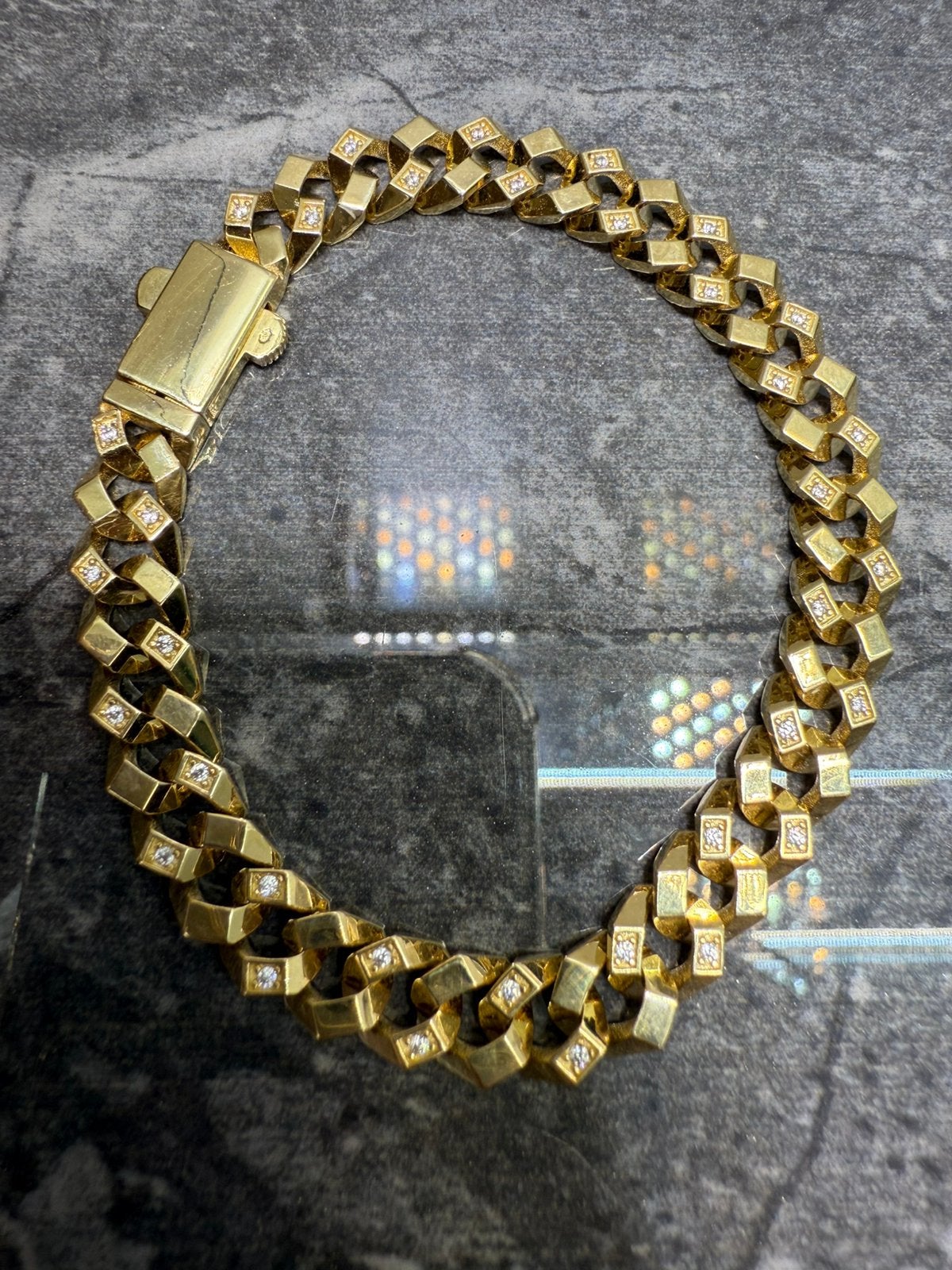 Prachtige 14 karaats gouden moderne cuban armband, Ophalen of Verzenden, Nieuw, Goud