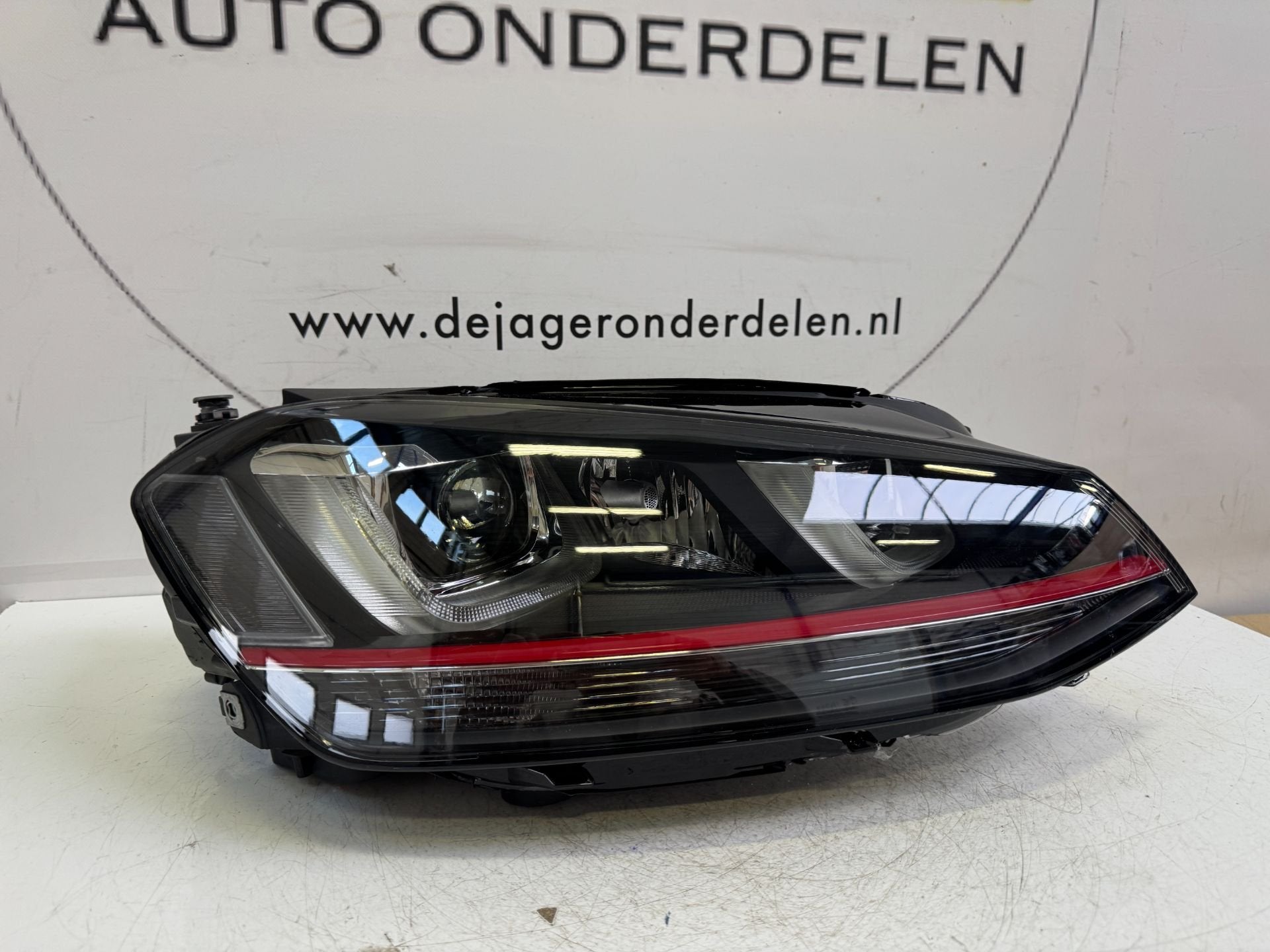 VW GOLF 7 VII GTI 5G XENON LED KOPLAMP RECHTS 5G1941752A, Auto-onderdelen, Gebruikt, Volkswagen, Volkswagen AG, Berliner Ring 2
38440  Wolfsburg, DE