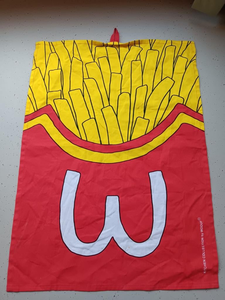 Woouf Barcelona theedoek McDonald's, Blond Amsterdam, Ophalen of Verzenden, Natuurlijk materiaal, Rood