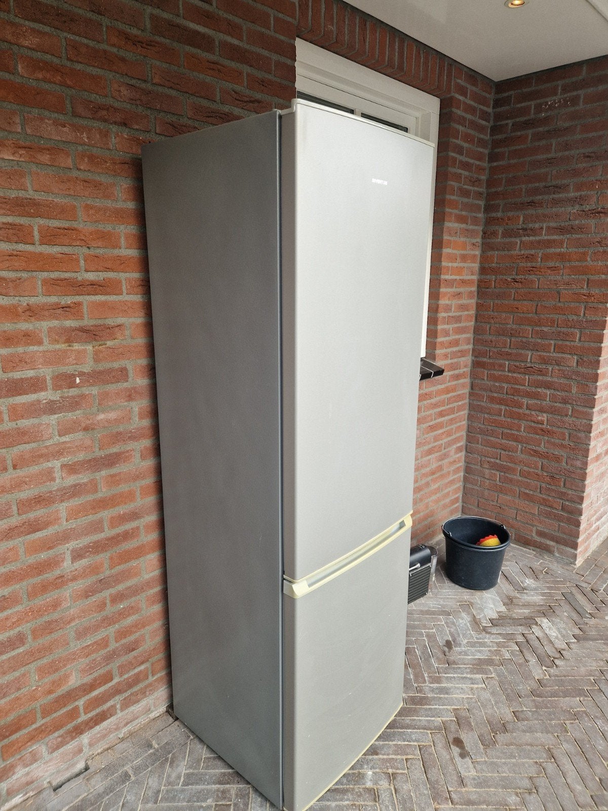 Foto 3 van Inventum koel-vriescombinatie - Zo goed als nieuw