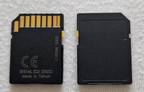 94 x 32GB CID wijzigbare SD kaart Navigatie GPS, Ophalen, SD, 32 GB, Nieuw