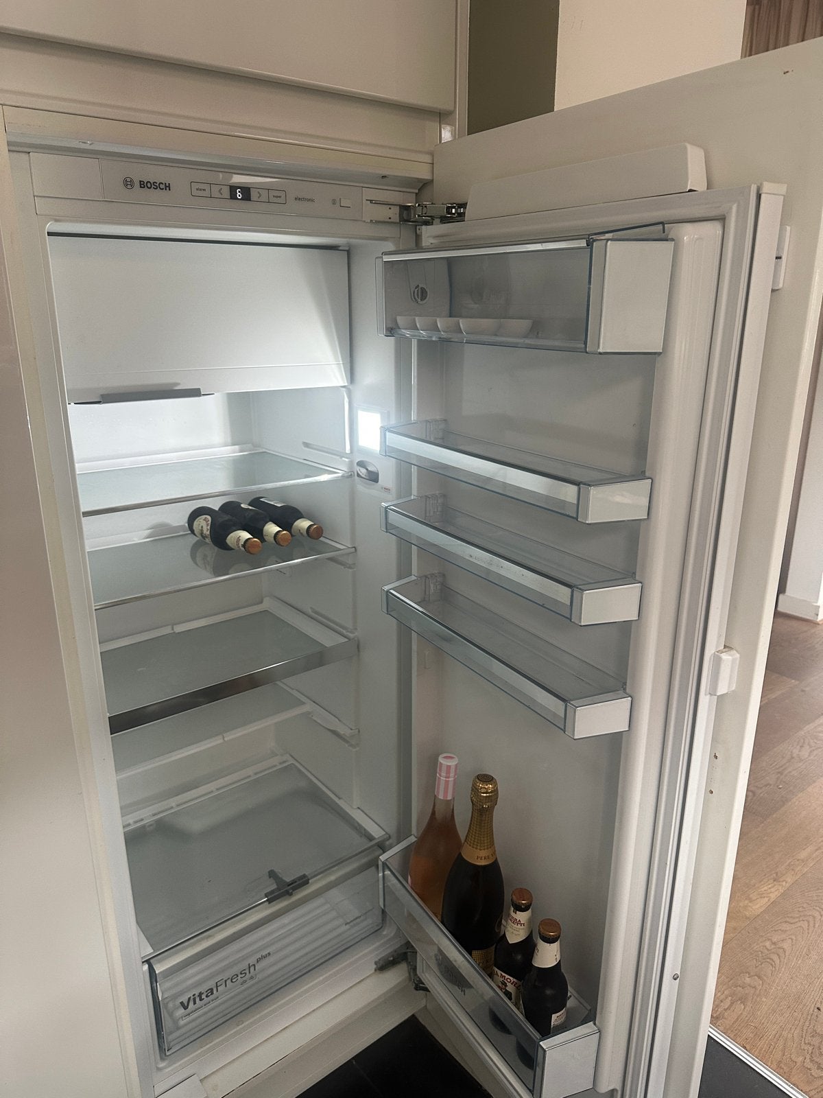 Bosch KIL52AF30/04 Inbouw Koelkast met Vriesvak, Ophalen, 200 liter of meer, 60 cm of meer, Zo goed als nieuw