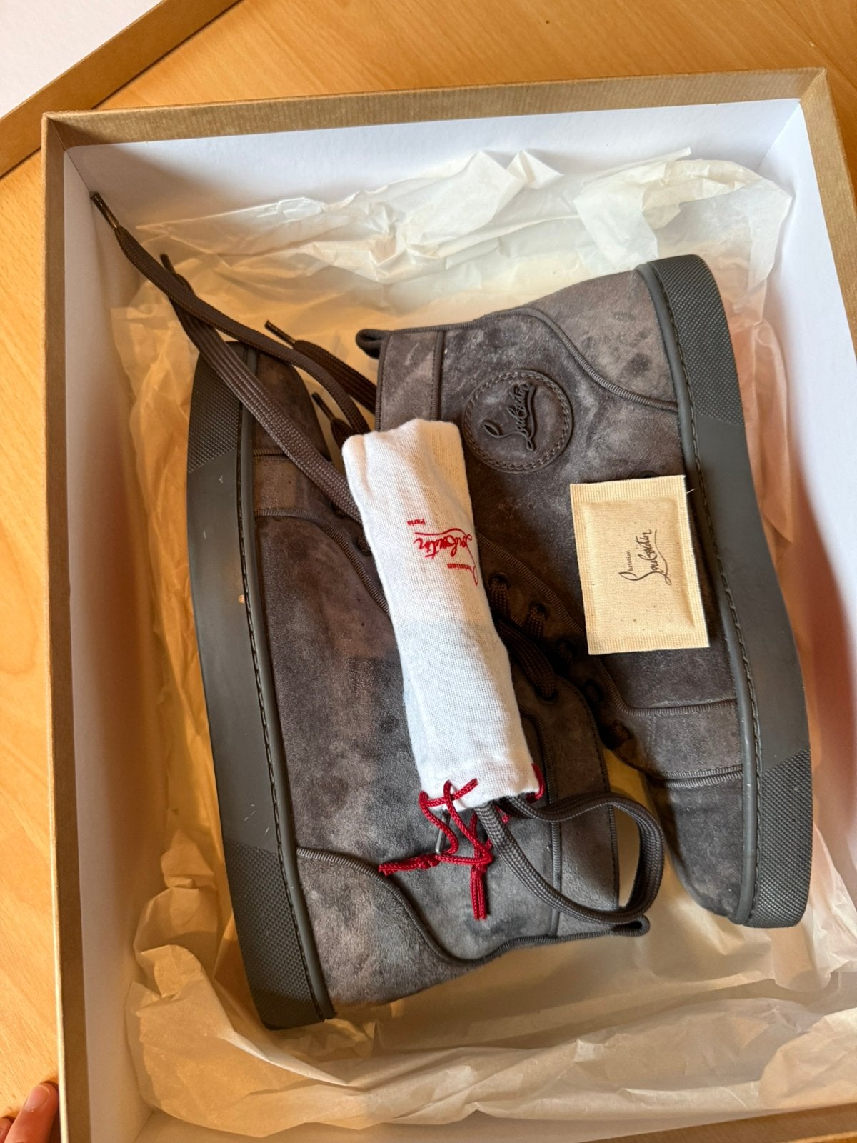 Louboutin Suede Schoenen 39,5, Ophalen of Verzenden
