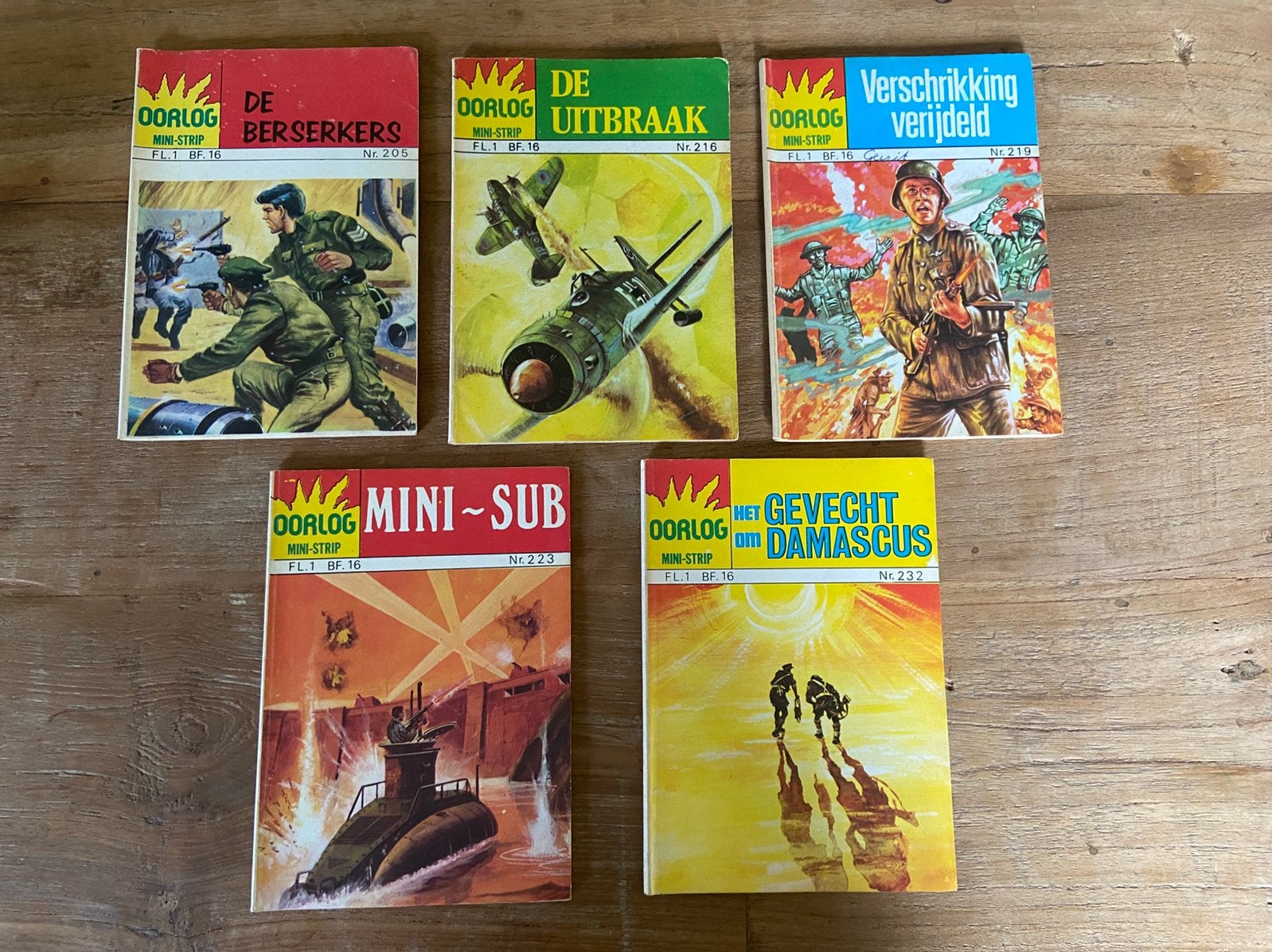 Oorlog mini-strip tweede wereldoorlog, Boeken, Stripboeken, Meerdere stripboeken, Ophalen of Verzenden, Gelezen
