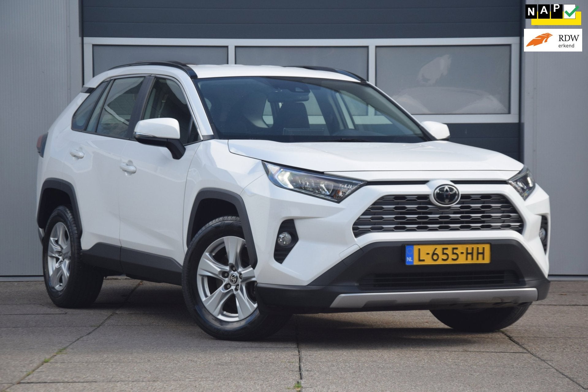 Toyota RAV4 2.0 VVT-iE Business 2000 KG TREKGEWICHT!/APPLE C, Auto's, Voorwielaandrijving, Stof, Gebruikt, 4 cilinders