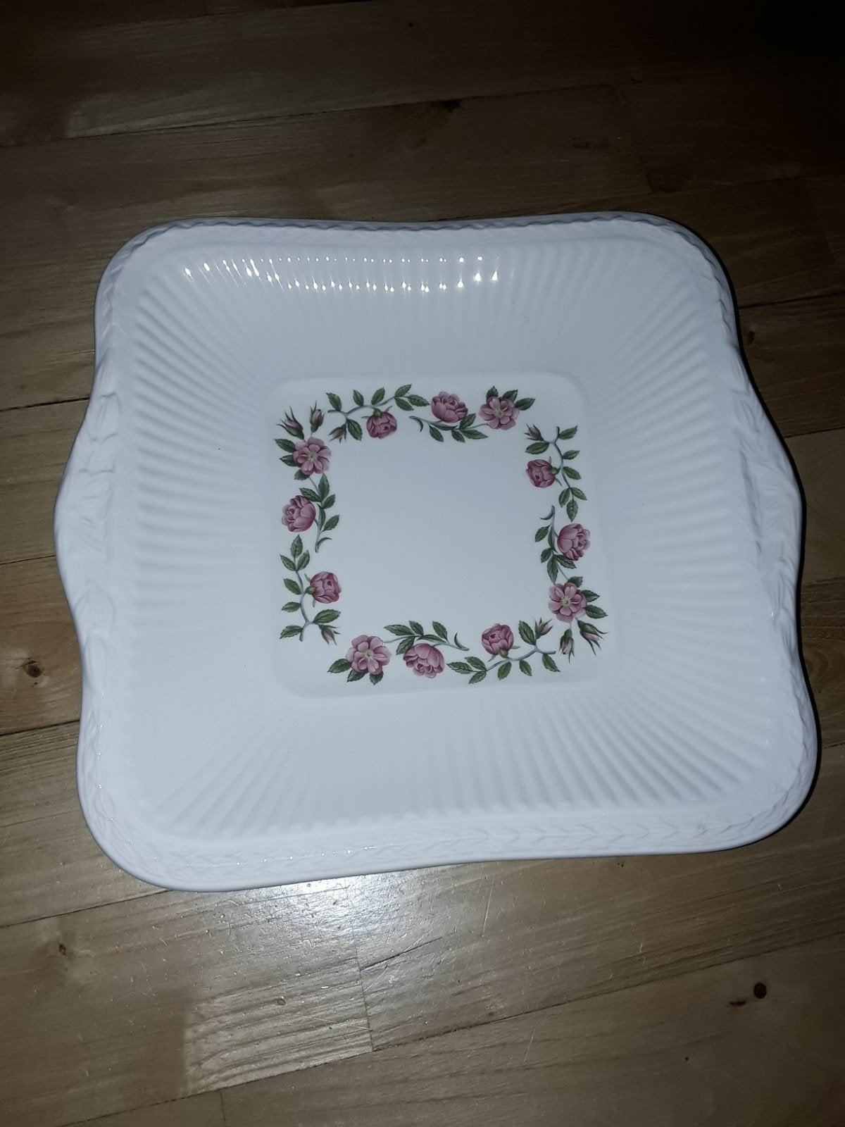Wedgwood serveerschaal Rosalin, Ophalen of Verzenden