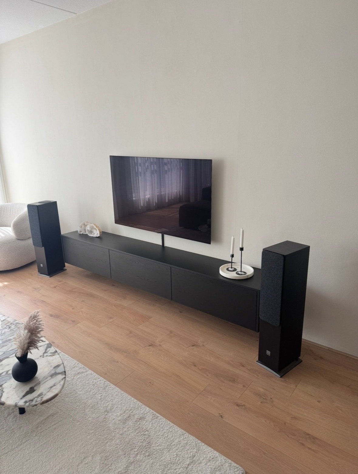 Zwevend Tv meubel van Monoz - Black Oak - 240 cm breed, Ophalen, Zo goed als nieuw, 200 cm of meer, Minder dan 100 cm