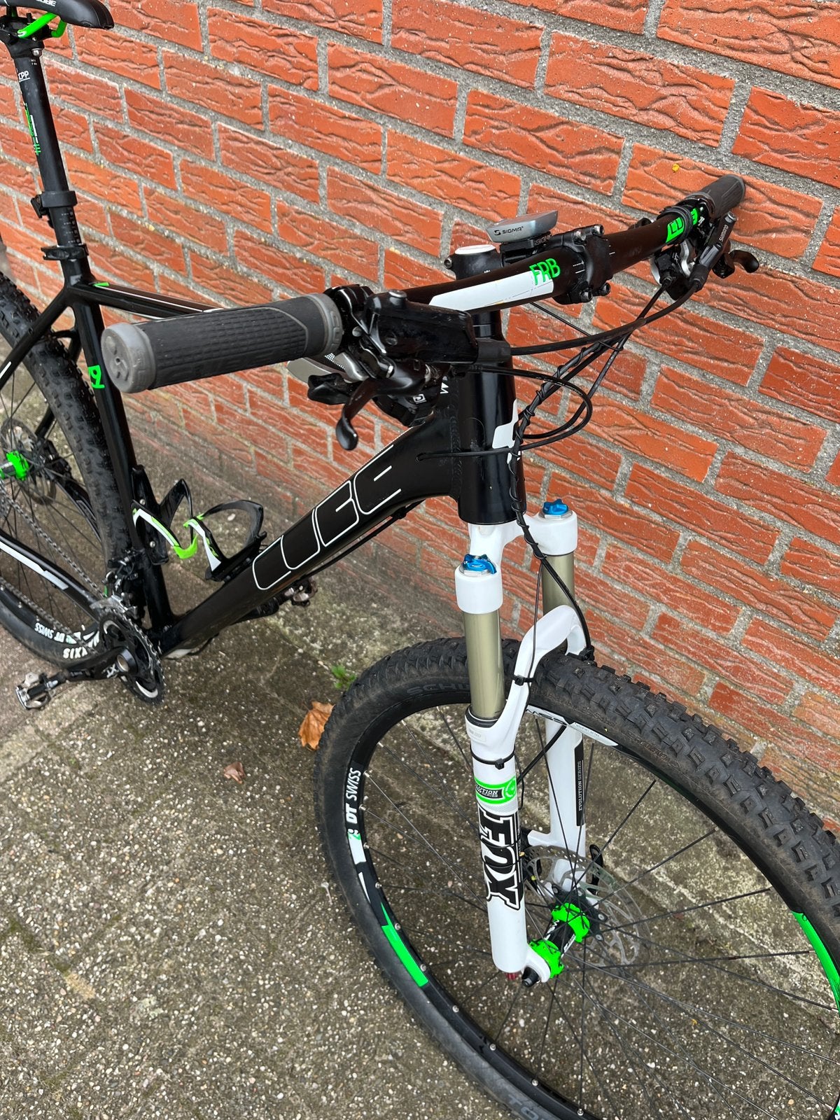 Cube LTD Sl 29 inch. XT afgemonteerd. XL / 23 inch