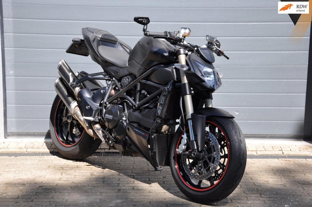 Ducati Streetfighter 848 Hele nette en complete motor, Motoren, Motoren | Ducati, 849 cc, Bedrijf, Meer dan 35 kW, Info@witteveenmotoren.nl