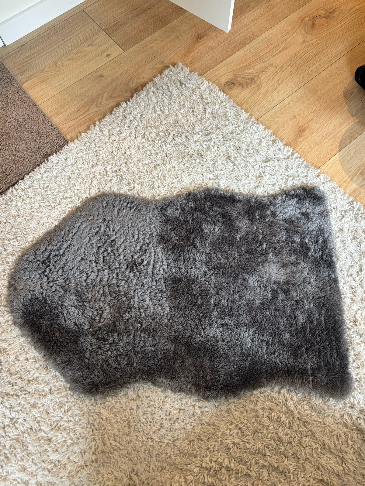 Grijs schapenvacht kleedje - Zo goed als nieuw, Ophalen, 50 tot 100 cm, Zo goed als nieuw, Grijs