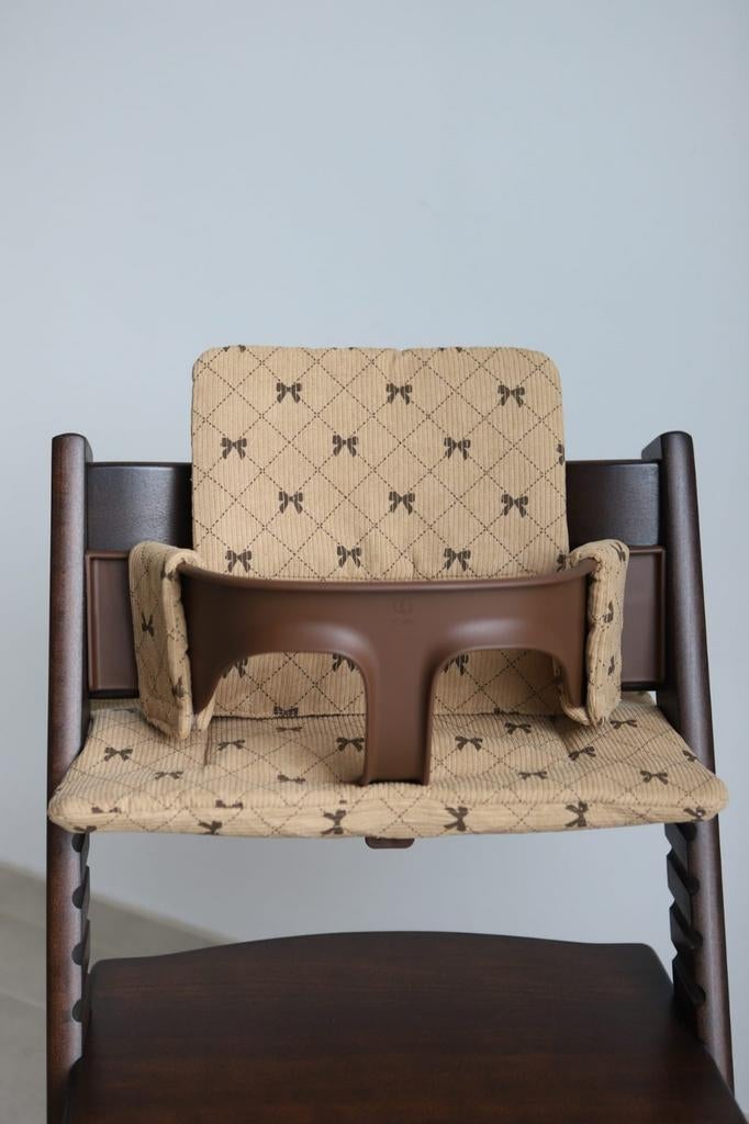 ** NIEUW ** Stokke Tripp Trapp kussen sets (2-delig) **, Kinderen en Baby's, Kinderstoelen, Meegroeistoel, Nieuw, Vorsenpoel 162, 5283 ZN, Boxtel