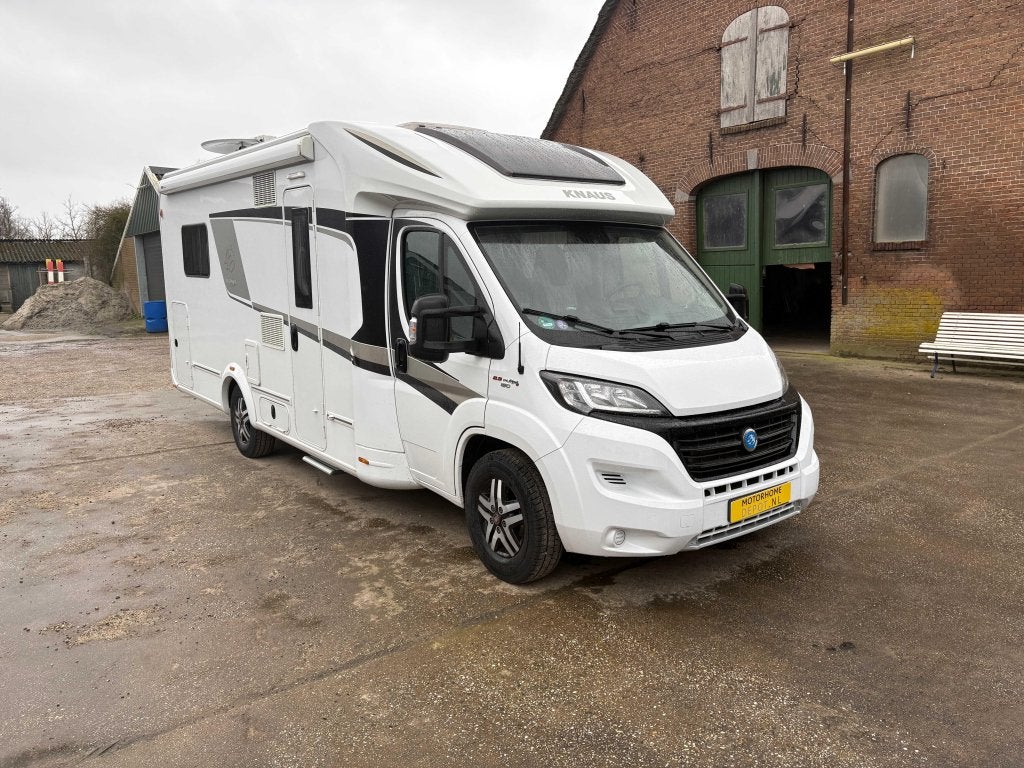 Knaus Sun Ti 700-Automaat-NL camper-1e eigenaar-150Pk, Caravans en Kamperen, Campers, Automaat, Fiat, 7 tot 8 meter, Diesel