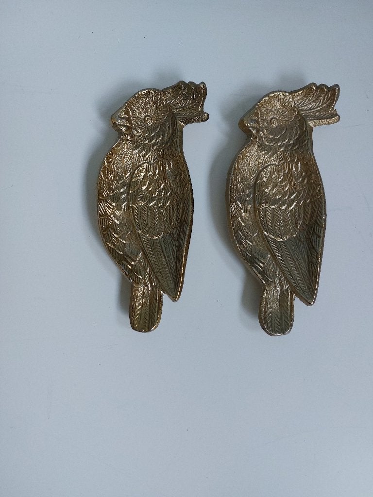 2 koperkleurige kakatoe's,  lengte 17 cm., 6,5 cm. breed, Ophalen of Verzenden, Zo goed als nieuw