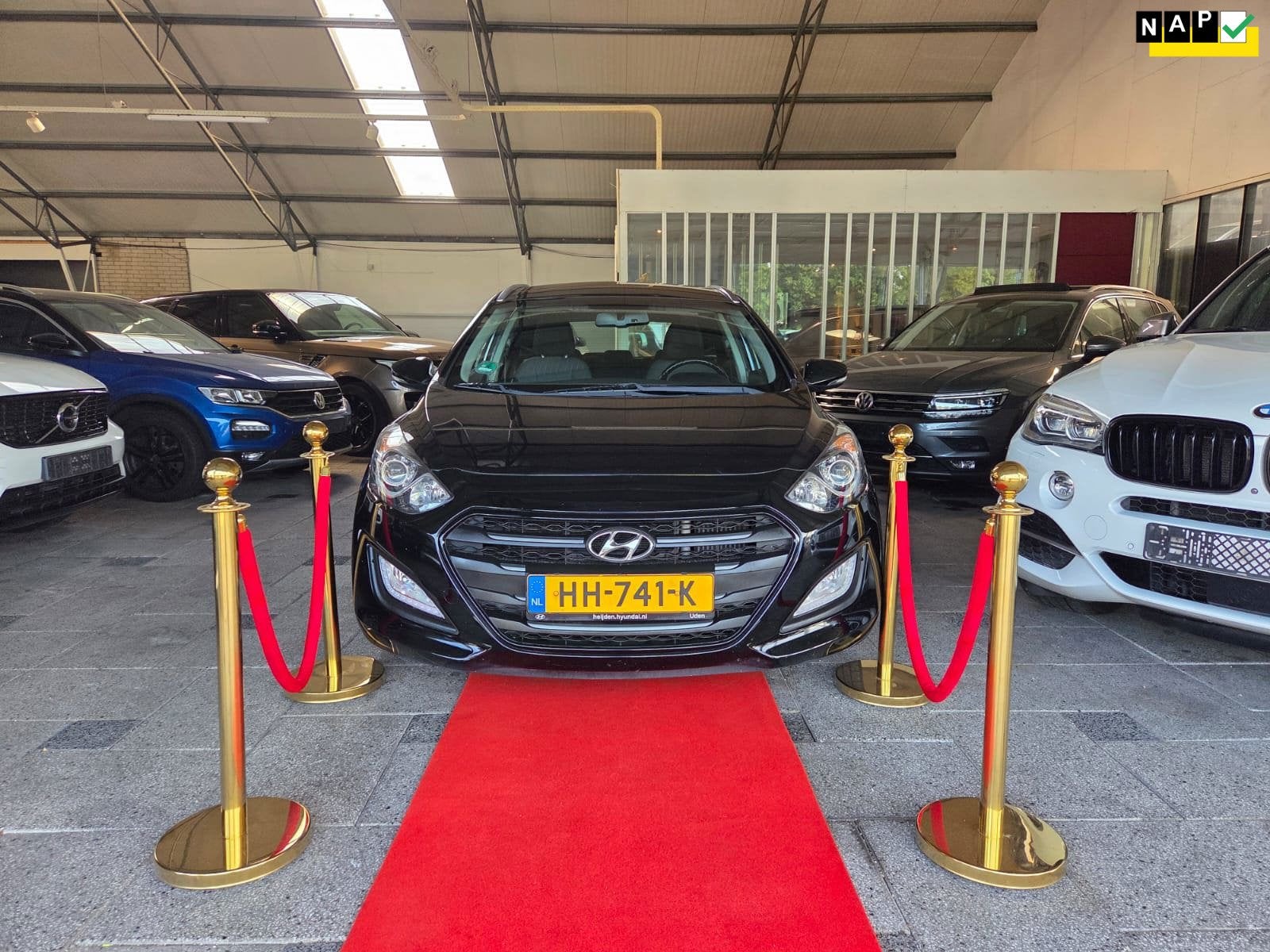 Hyundai I30 Wagon 1.6 CRDi 136PK AUT NAVI CAMERA LOW KM ! 20, Auto's, 136 pk, Gebruikt, Euro 6, 4 cilinders