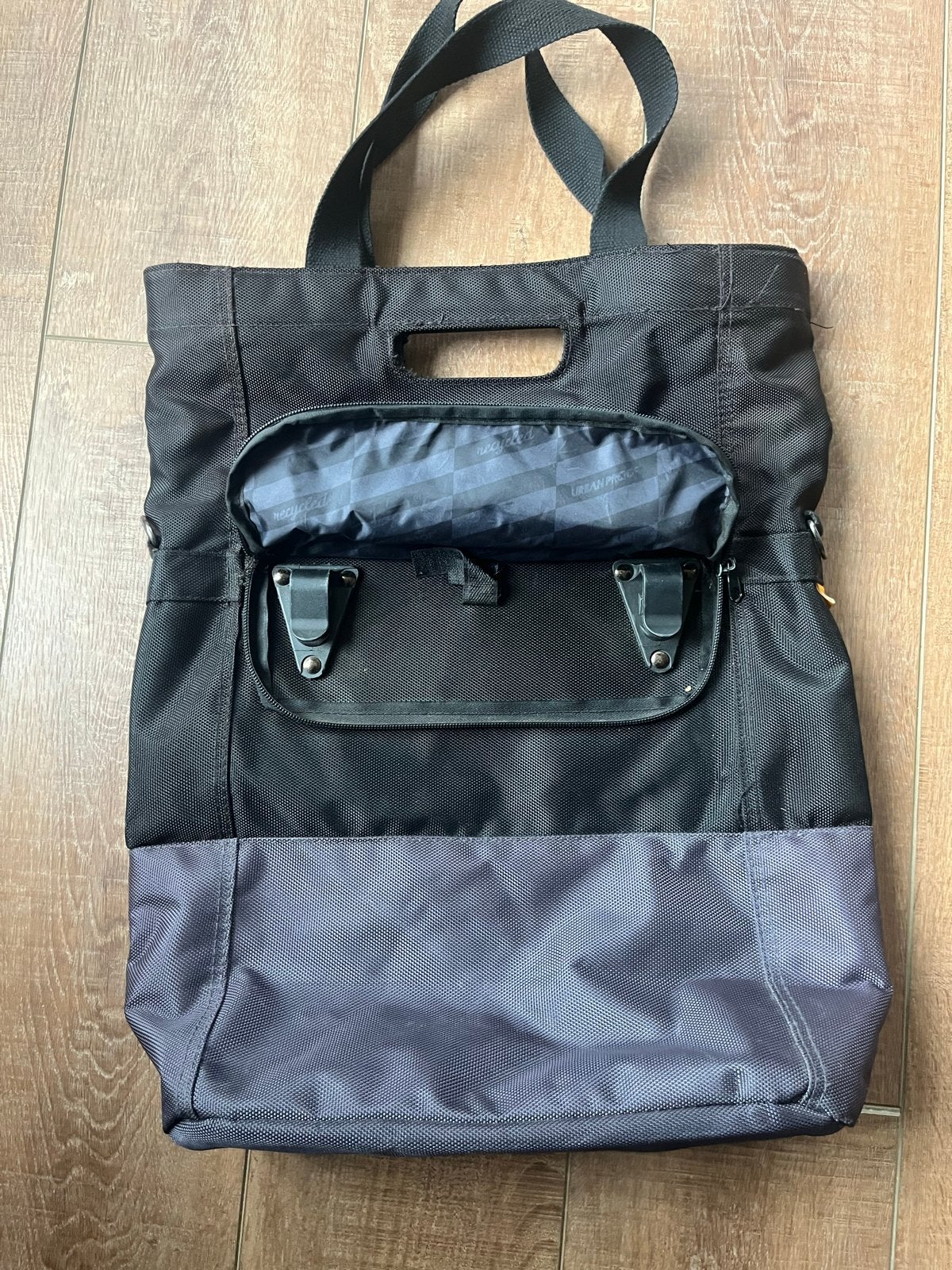 Zwarte boodschappentas/trolley met handvatten., Wieltjes, 40 tot 60 cm, 30 cm of meer, Gebruikt