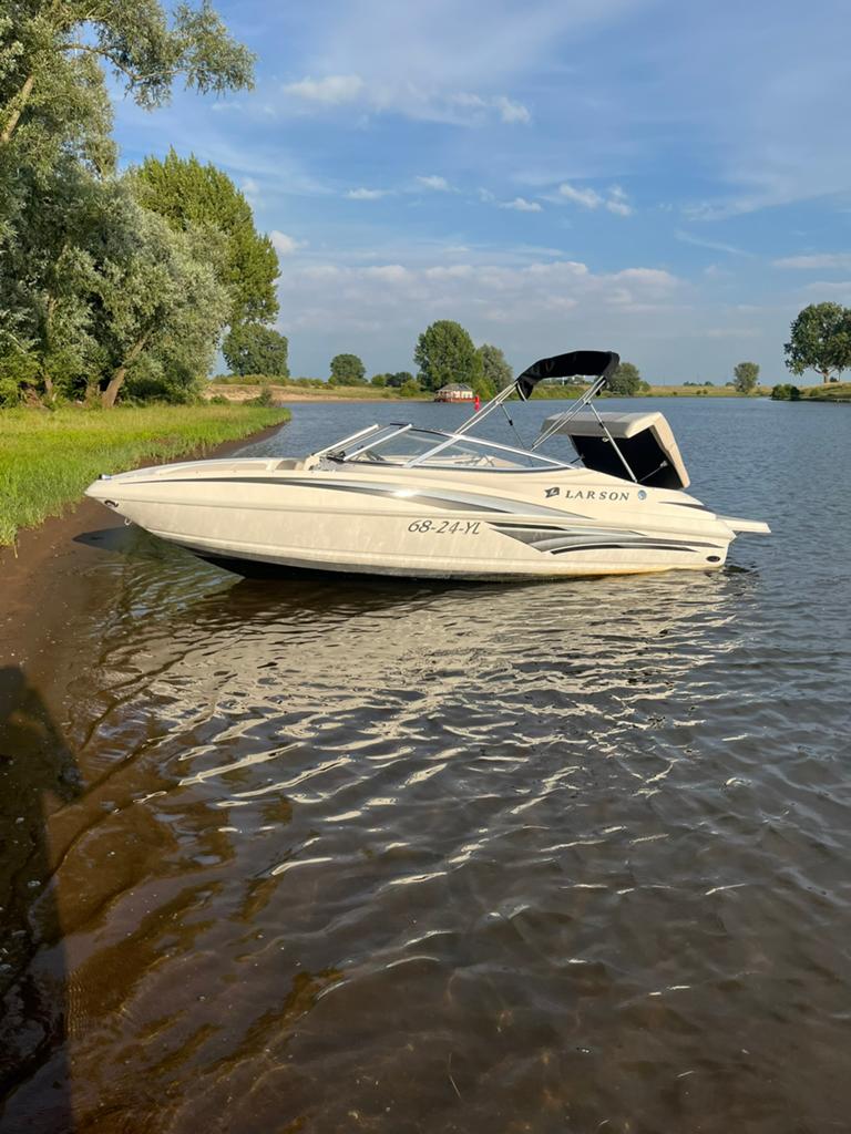 Larson Senza 186 bowrider 4.3 Mercruiser, Ophalen, Gebruikt