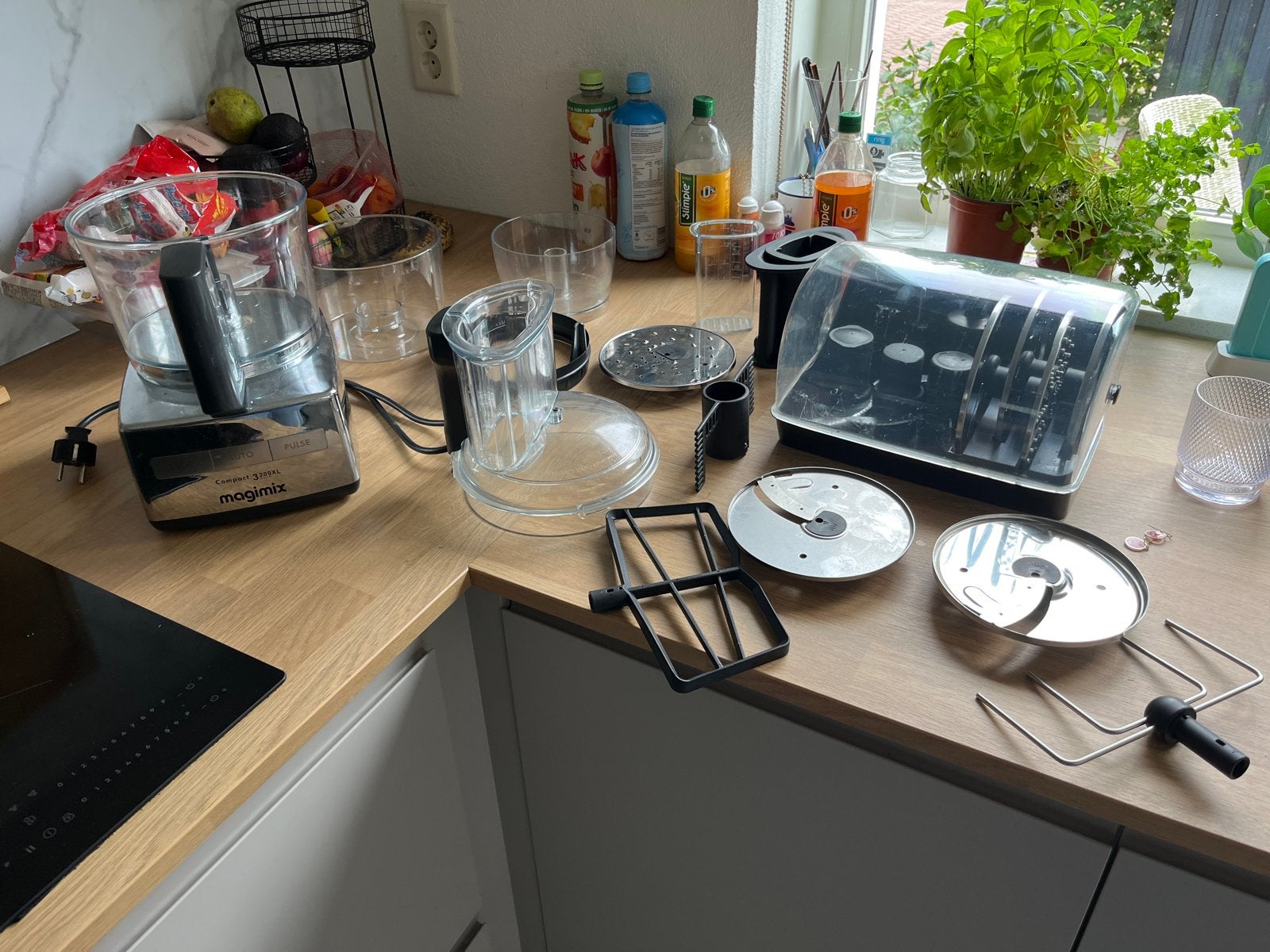 Magimix Compact 3200XL foodprocessor met accessoires, Ophalen, Gebruikt, 3 snelheden of meer, 2 tot 3 liter