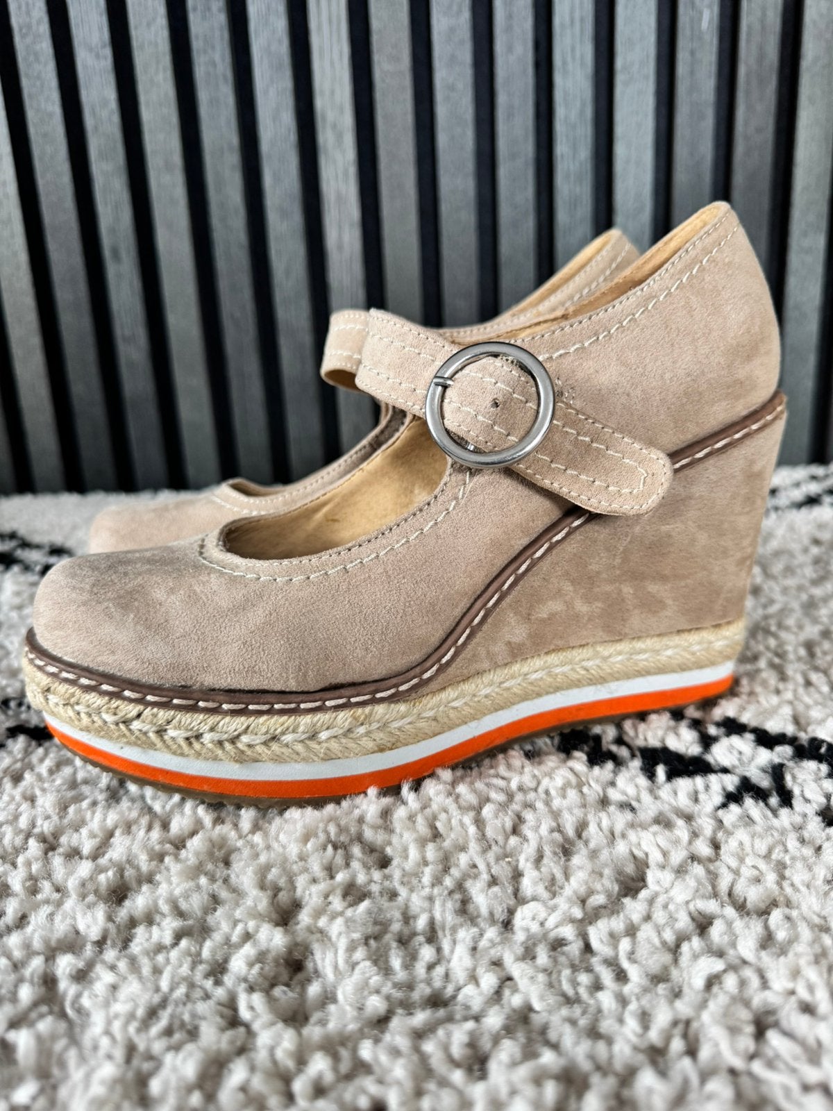 Dames schoen maat 38, Ophalen, Pumps, Beige, Zo goed als nieuw
