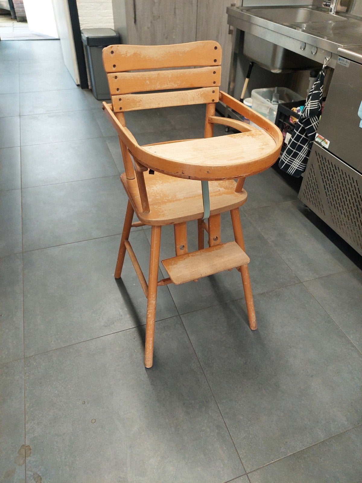 Vintage kinderstoel., Ophalen, Gebruikt, Stoel(en)