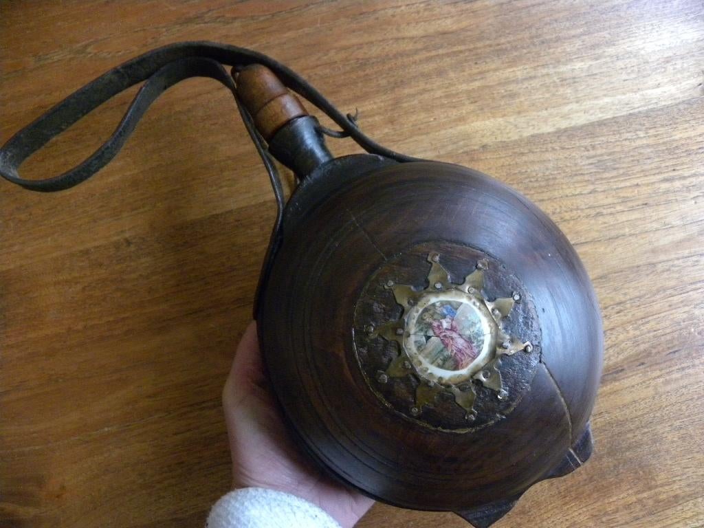 Groot formaat antieke houten veldfles met medaillon, Antiek en Kunst, Ophalen of Verzenden