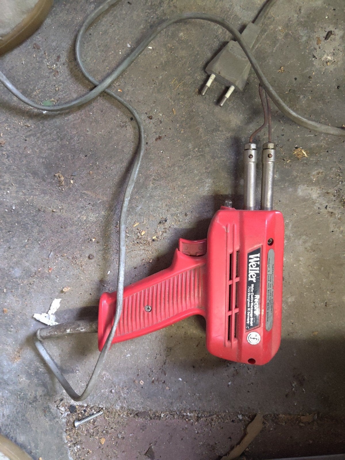 weller soldeerpisool, Ophalen
