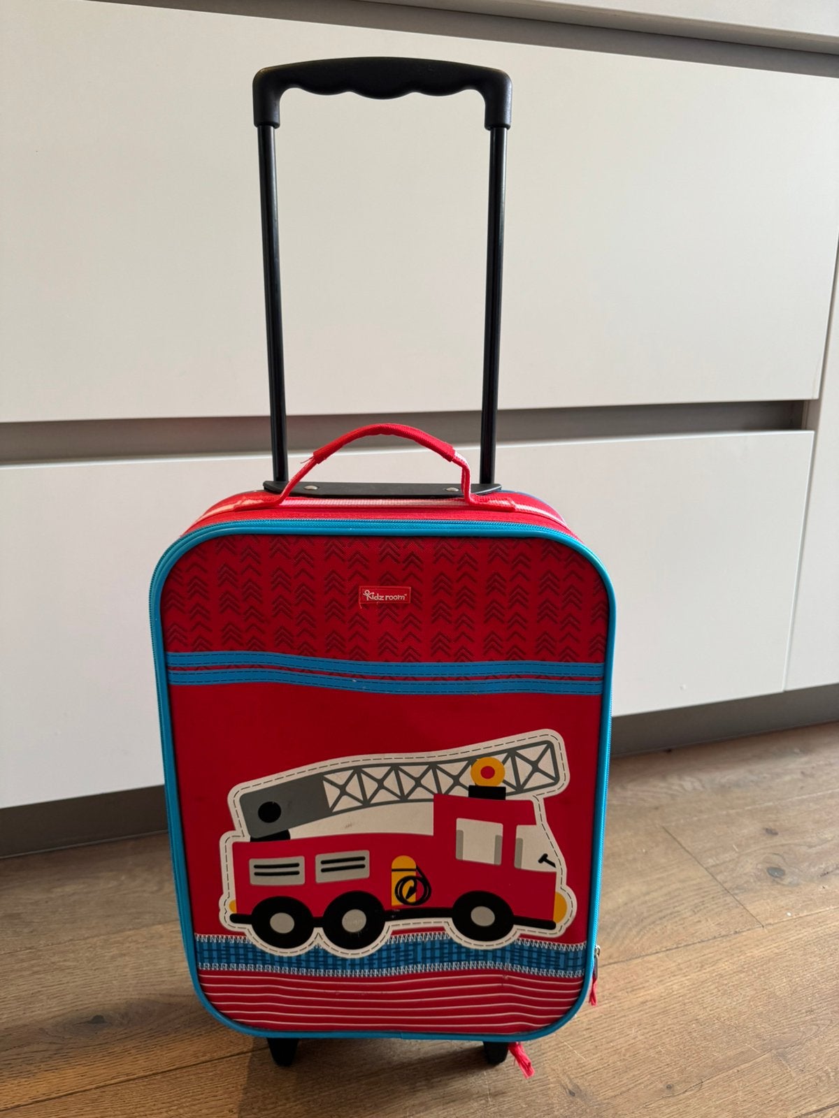 Kidzroom kinderkoffer/trolly brandweer, Hard kunststof, Minder dan 50 cm, Zo goed als nieuw, Minder dan 35 cm