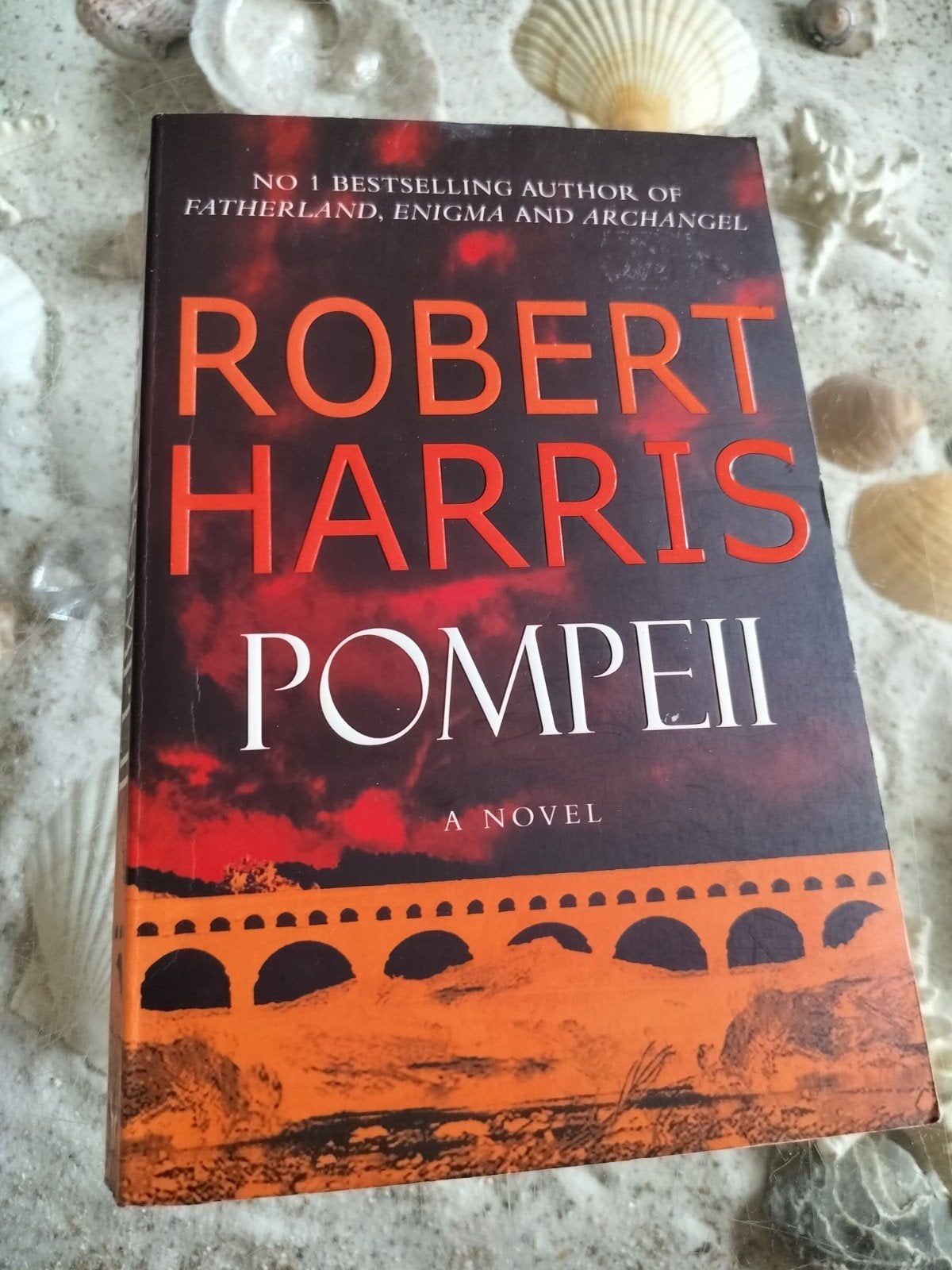 Robert Harris - Pompeii - English, Ophalen of Verzenden, Gelezen